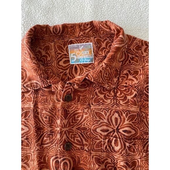 It's 5 O'Clock Somewhere 100% SILK Paradise Print Button Down Shirt Men's XXL - Picture 7 of 8